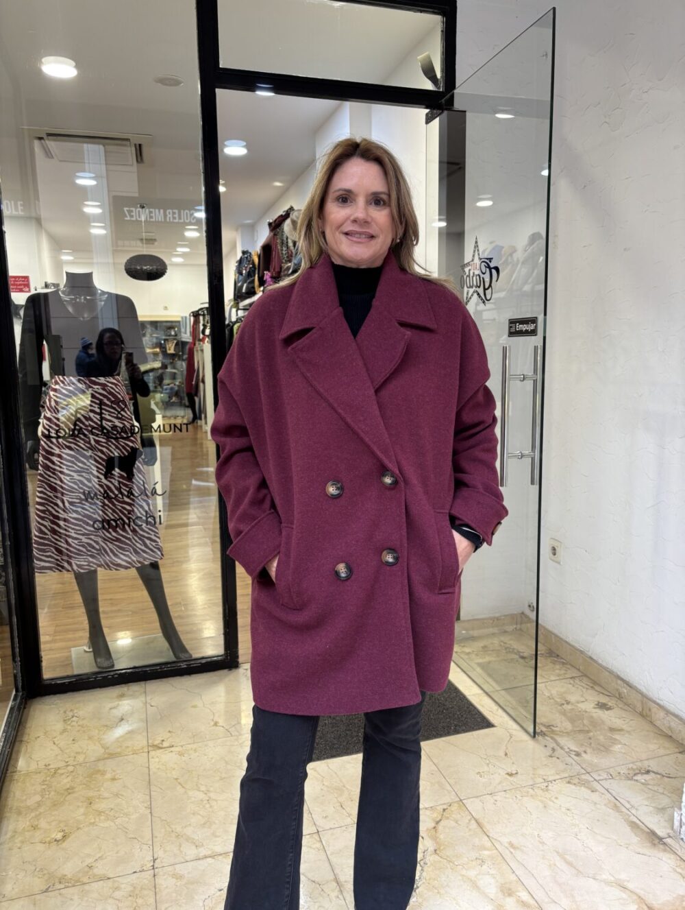 Abrigo Oversize Essential