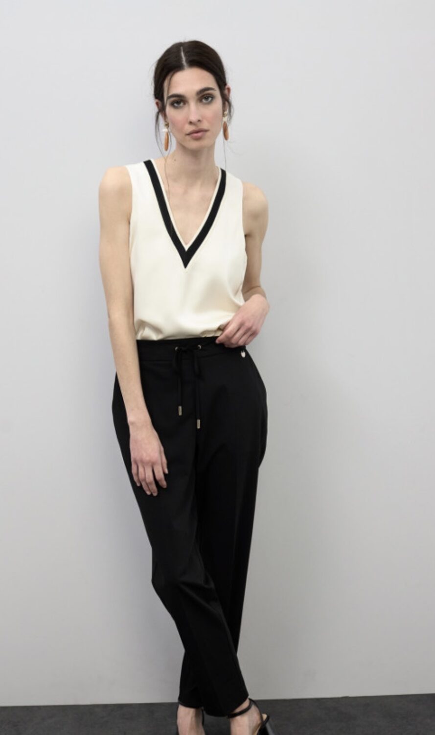 Top Escote Pico Tricot Lola Casademunt By Maite