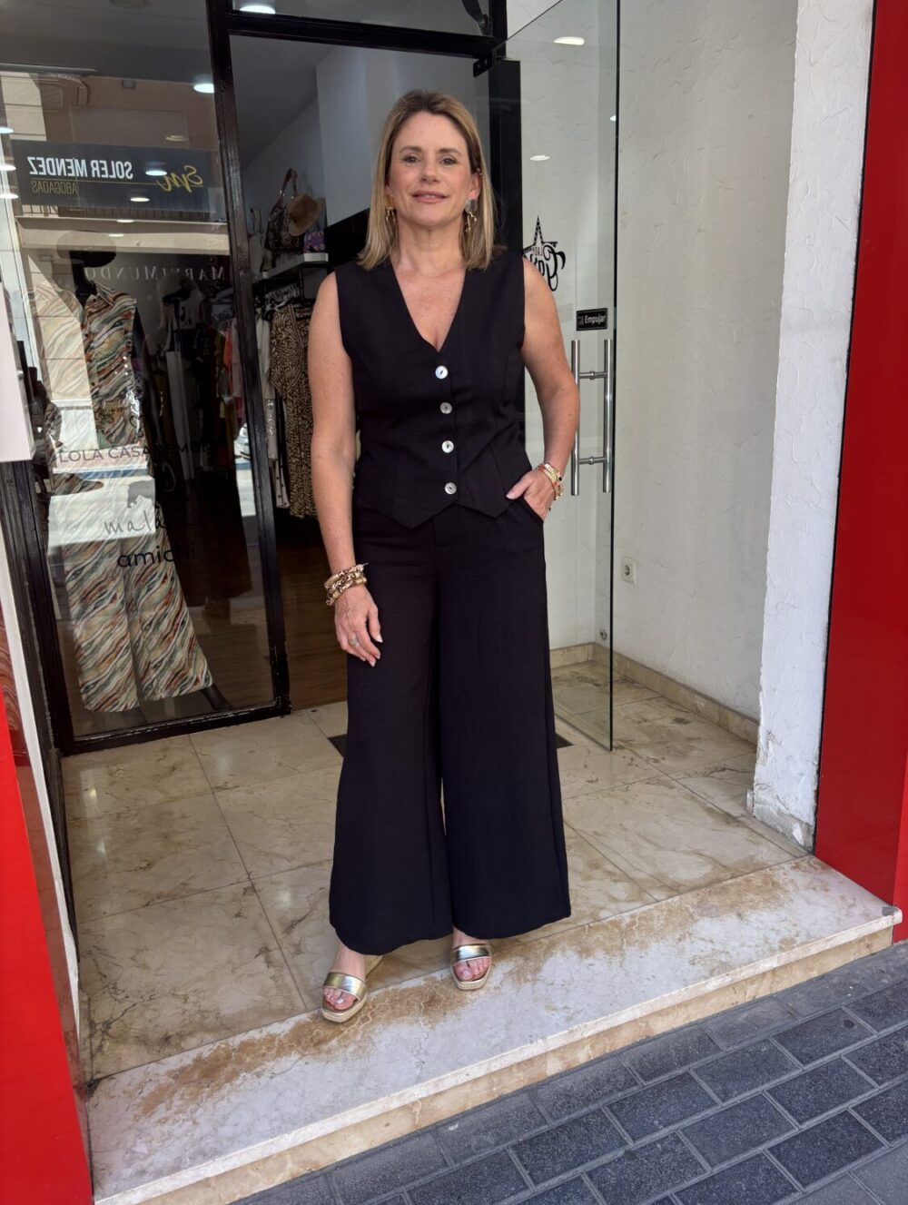 Conjunto Noir Elegance Amichi