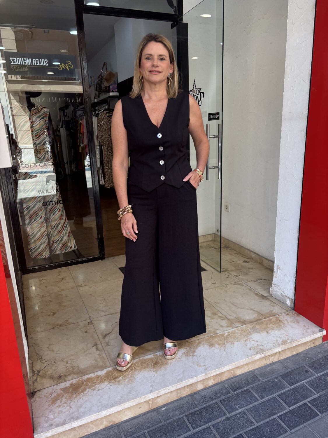 Conjunto Noir Elegance Amichi